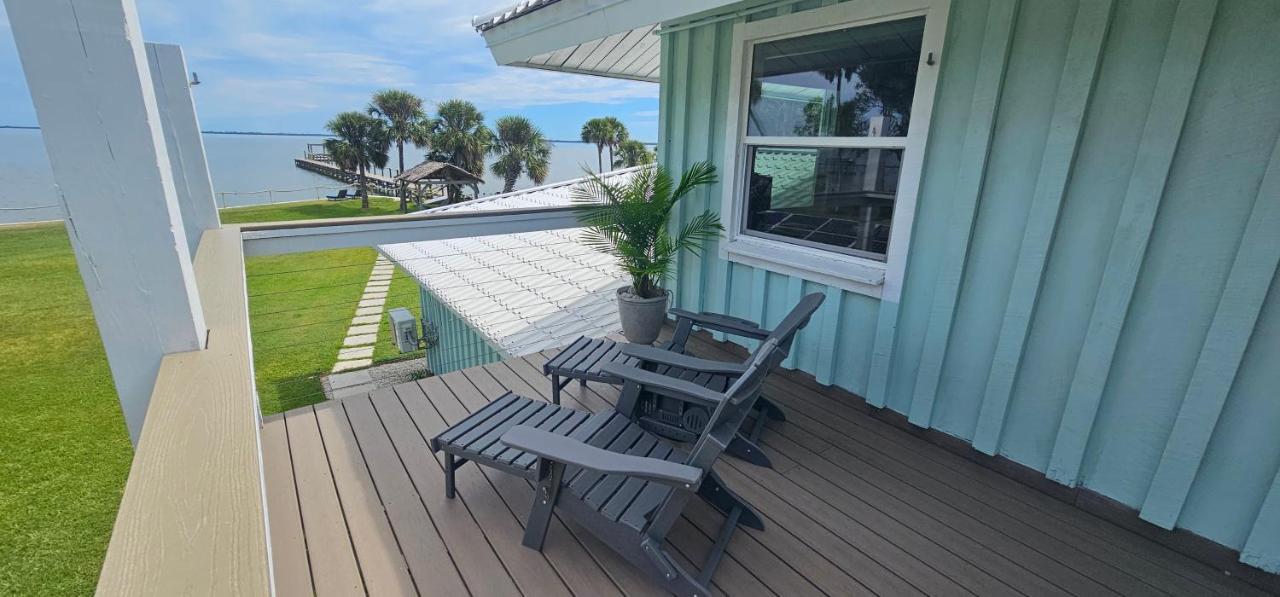 Nasa Waterfront Dolphin Suite Titusville Eksteriør bilde